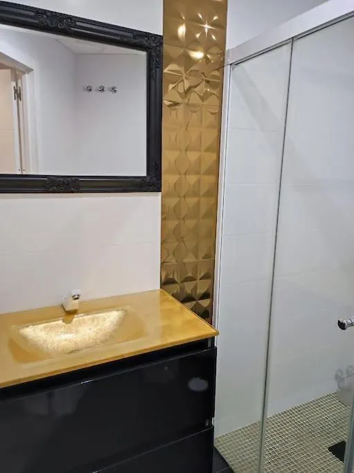 Luminoso Apartamento Con Garaje En El Centro Málaga Espanha