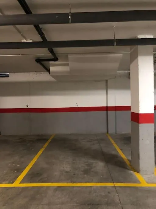 Luminoso Apartamento Con Garaje En El Centro Málaga